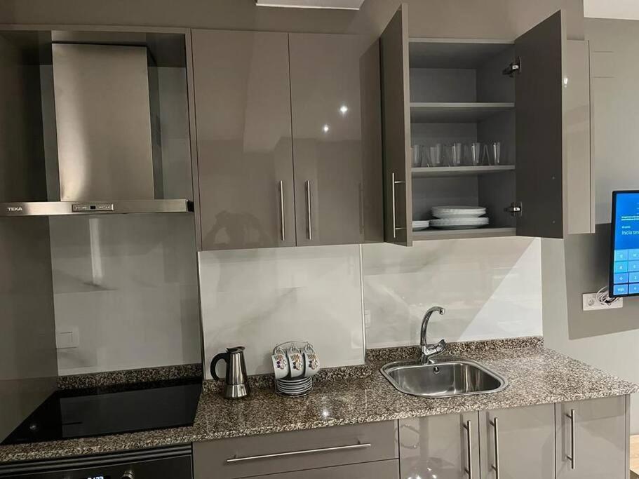 Apartamentos Camino A Ribeira Кирога Экстерьер фото